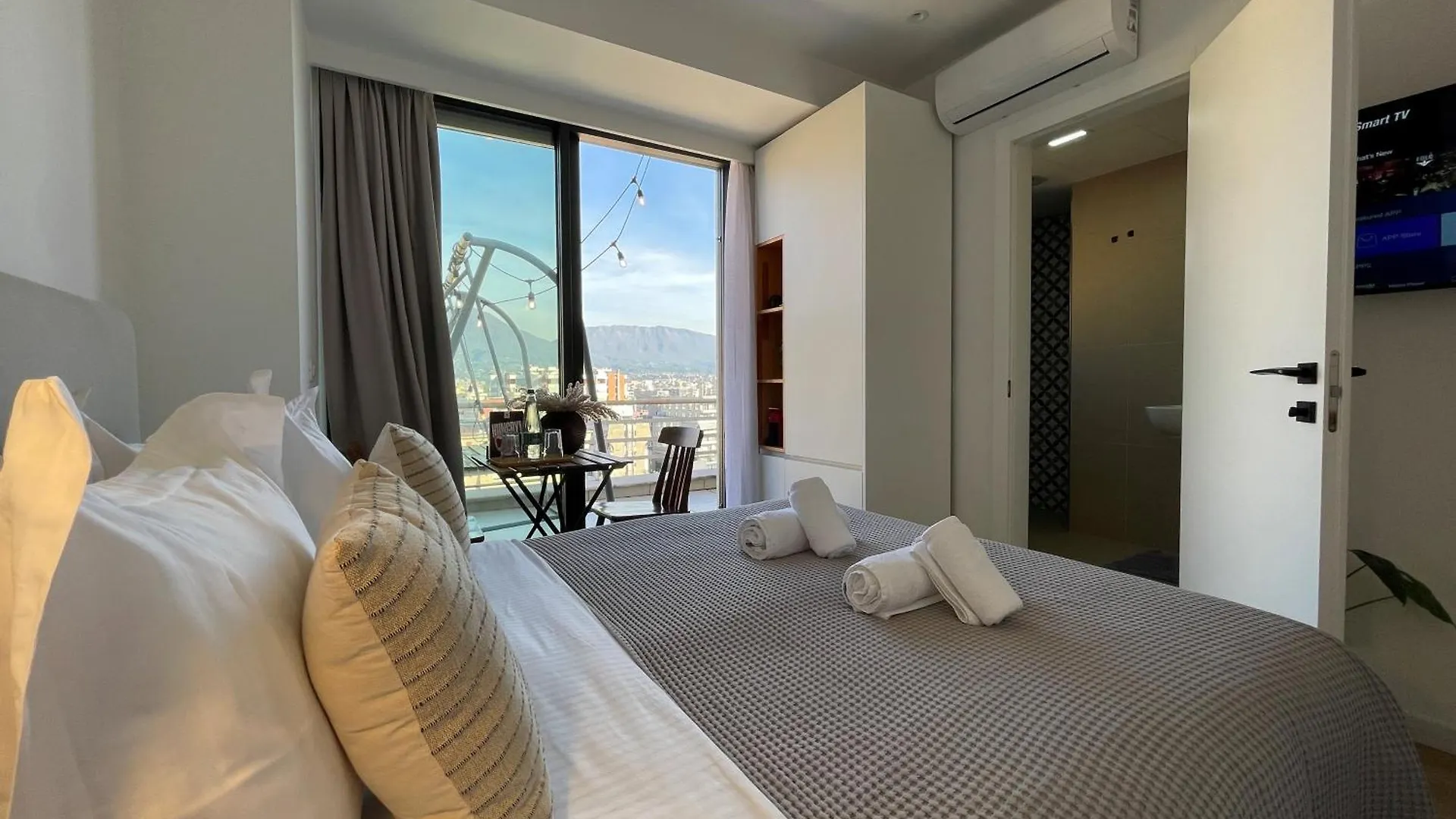 Aparthotel Rooftop Tirana