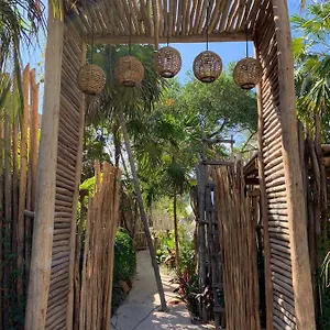 Chiibal Guest house Tulum