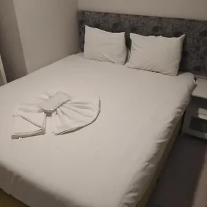 https://adams-suit-istanbul-34435.istanbul-turkeyhotels.com